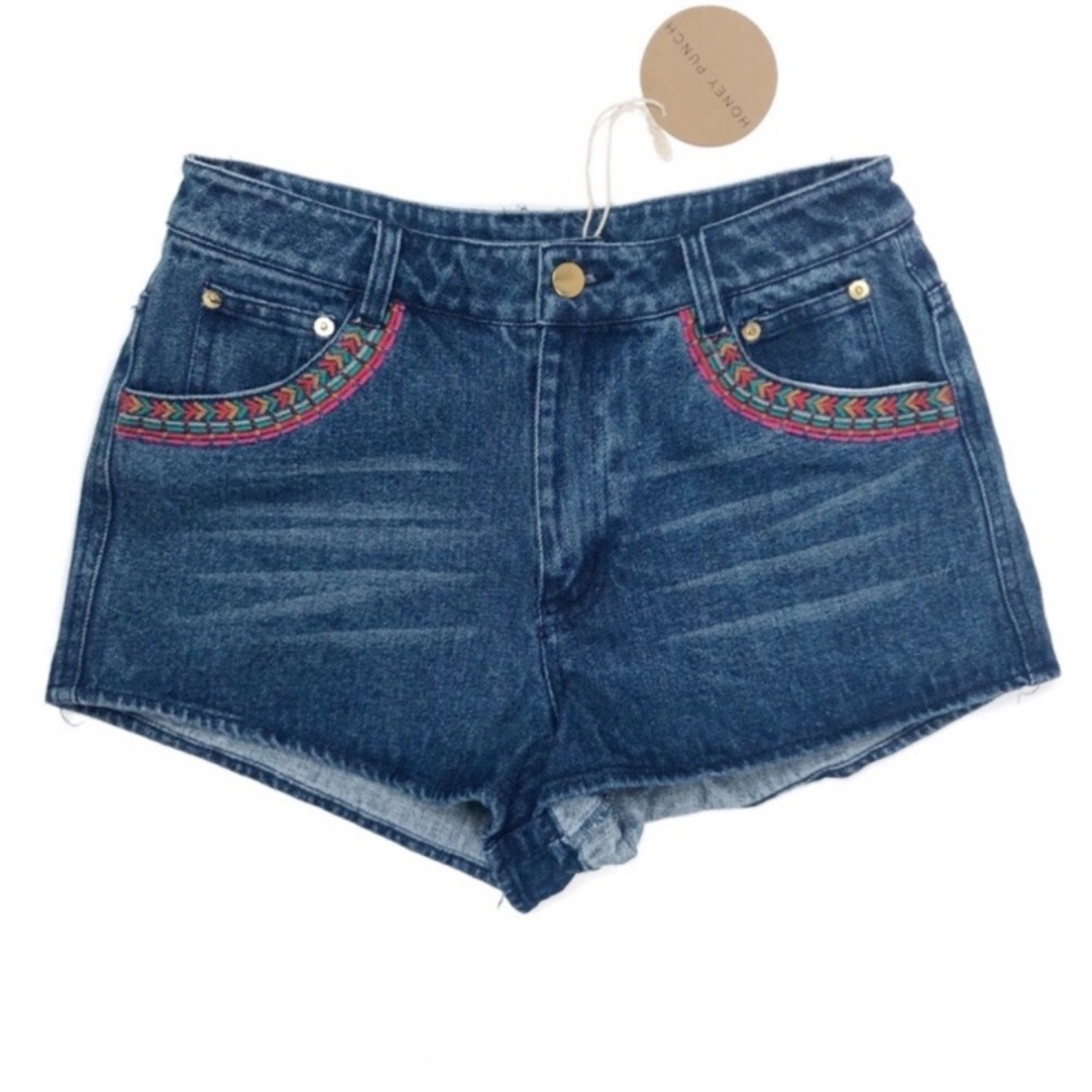 NWT Honey Punch Size S and M Boho Embroidered Shorts NEW